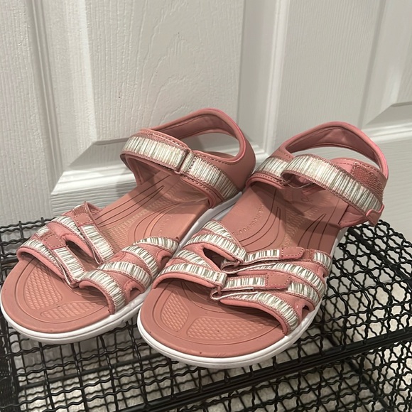 Ryka women’s Sport Sandals with CSS Tech in Savannah Stripe - Picture 1 of 7